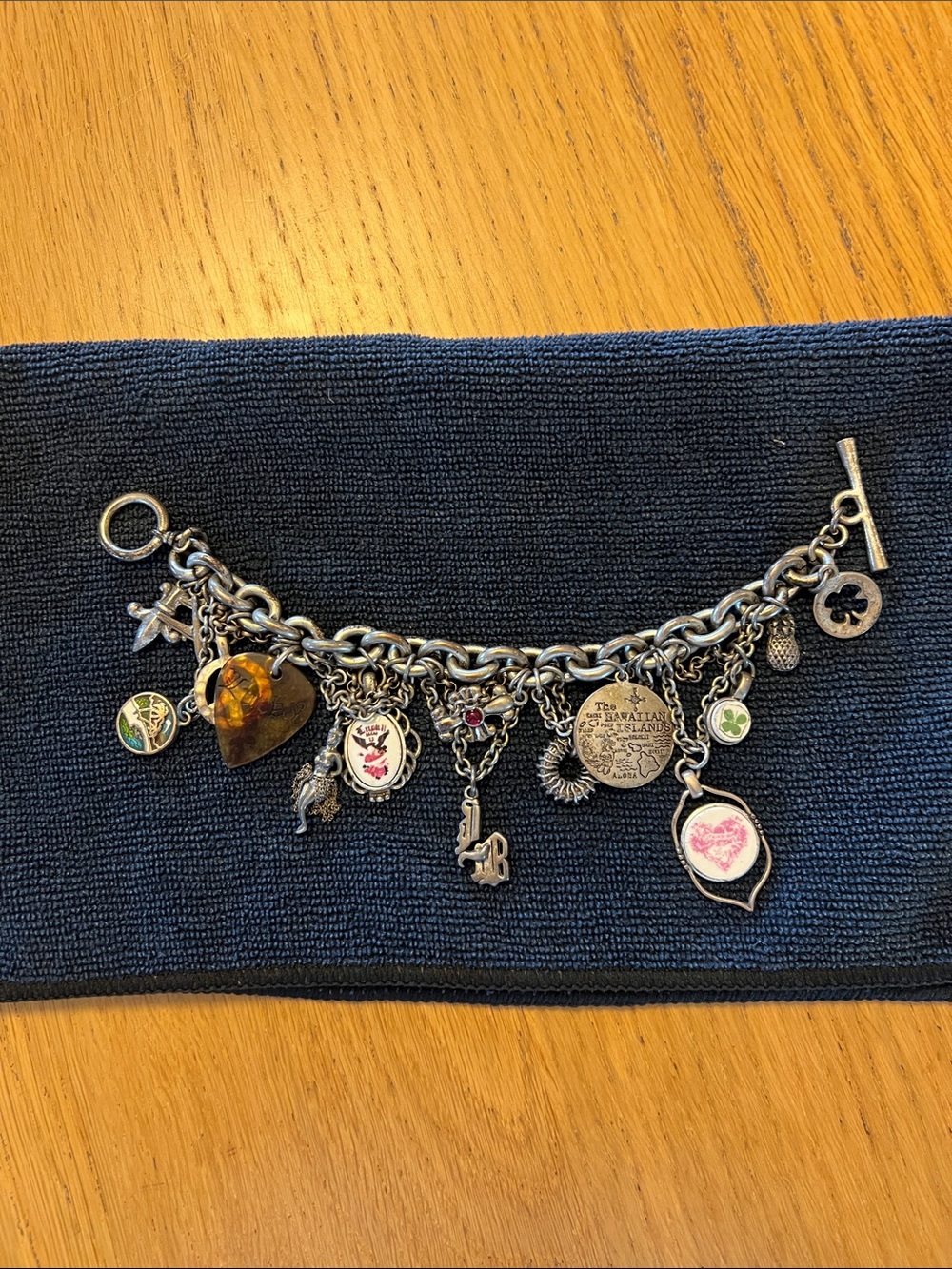 Lucky brand Hawaiian inspired vintage charm bracelet, excellent condition Y2K